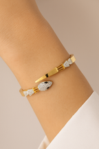 Elegant Stainless Steel Snake-Inspired Bangle with Crystal Accents 🐍✨