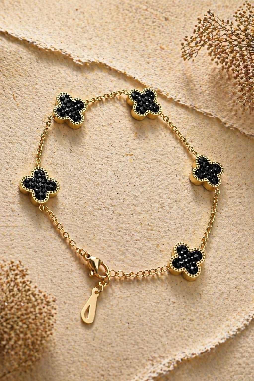 MM Jewelry Shiny Clover Charm Bracelet - Black & Red Collection
