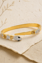 Elegant Stainless Steel Snake-Inspired Bangle with Crystal Accents 🐍✨