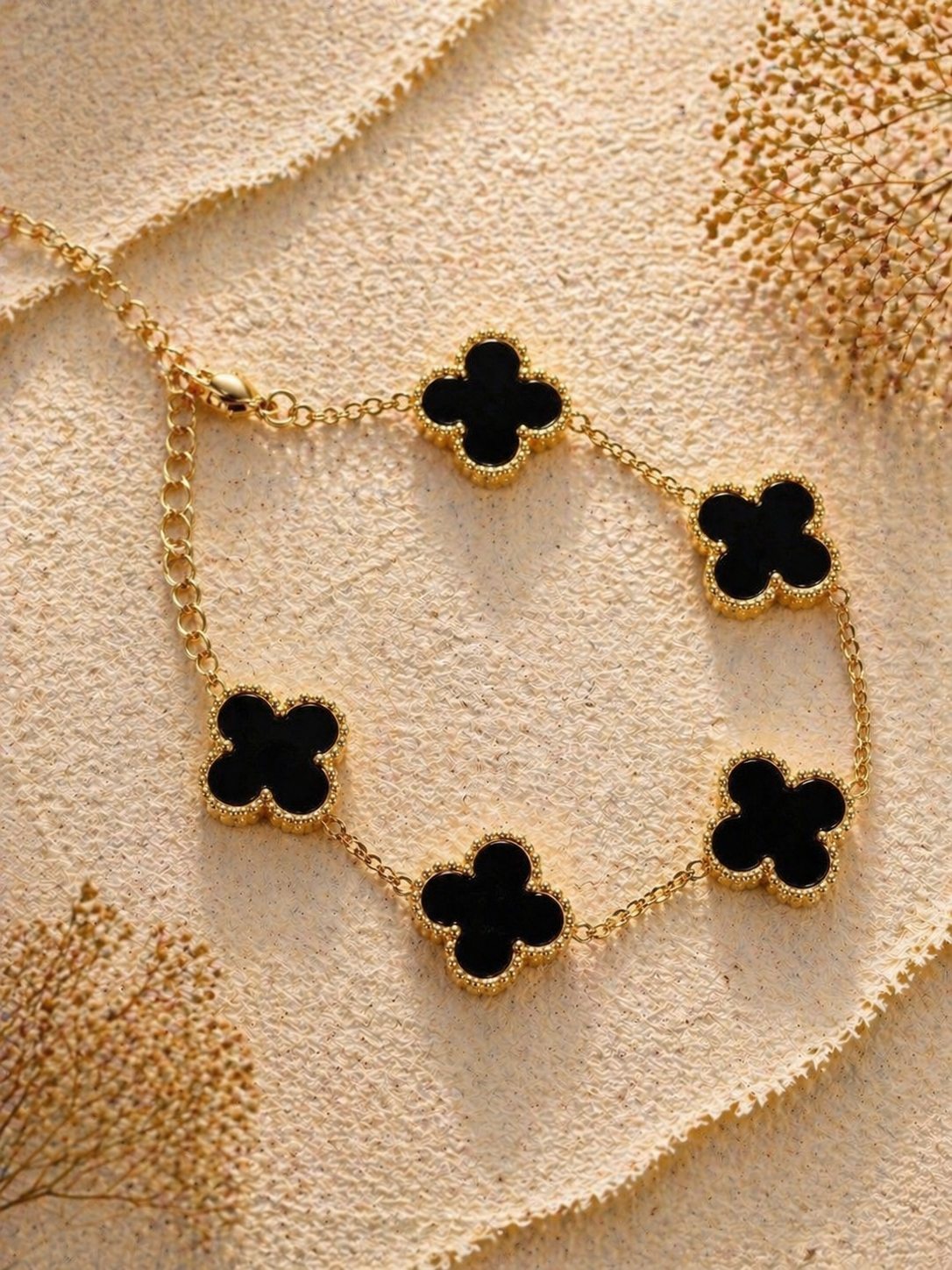 MM Jewelry Big Clover Charm Bracelet - Black & White Collection