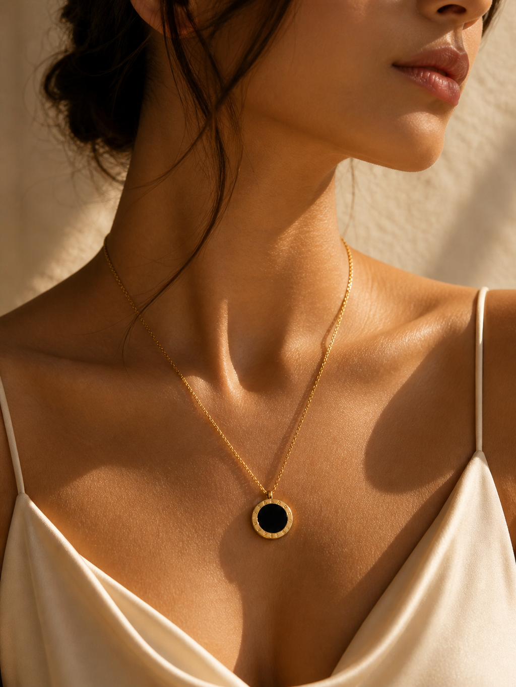 ✨ Midnight Gold Pendant Necklace ✨
