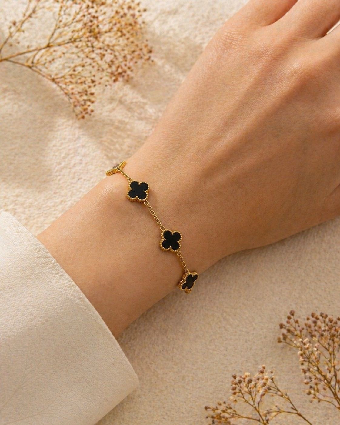 MM Jewelry Small Clover Charm Bracelet - Black & White Collection