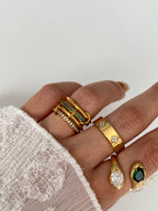 AMBERLUXE RING