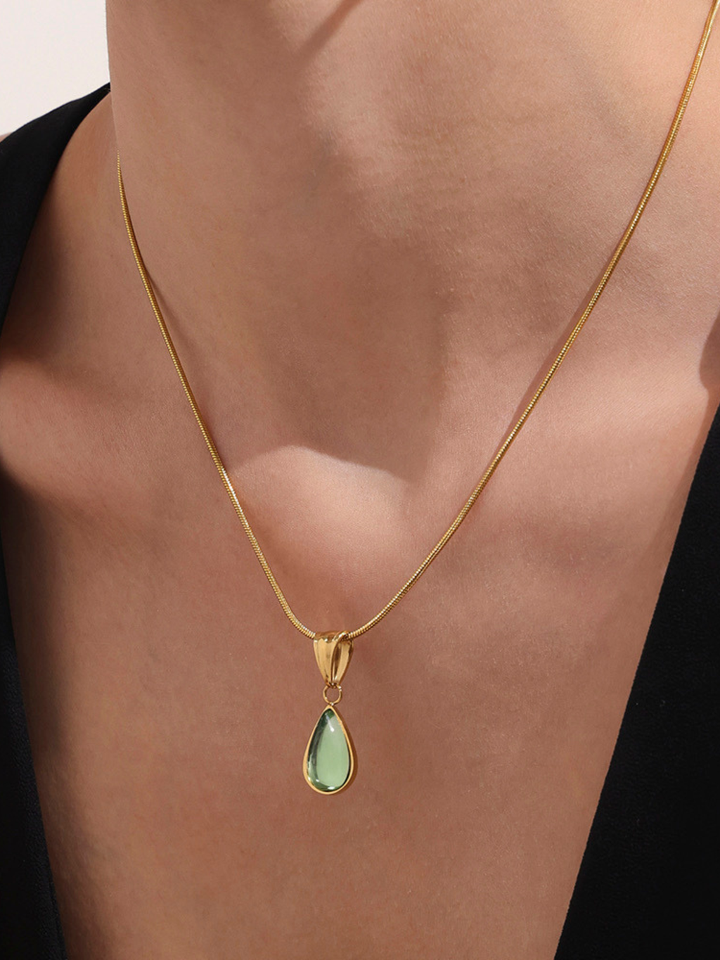 AQUALUNE NECKLACE